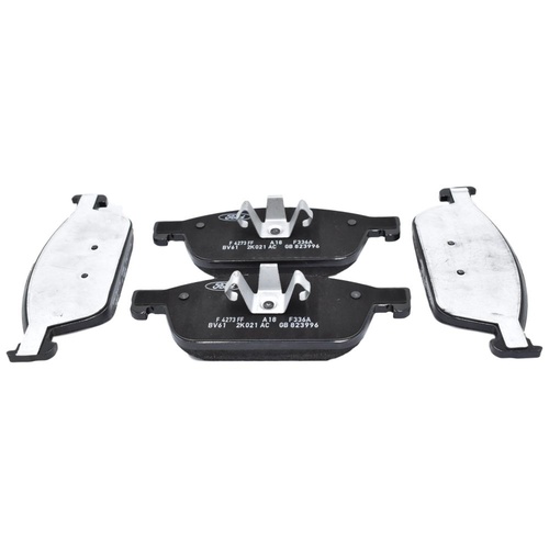 Ford  Focus Front Brake Pad Kit Lw Lz 